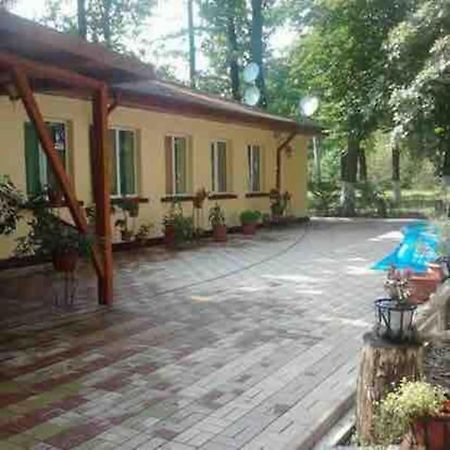 Pensiunea Sub Stejari Banesti ! Self Service ! Self Check-In! ภายนอก รูปภาพ